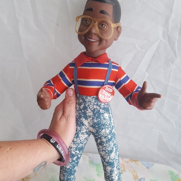 Vintage 17" Steve Urkel Doll + Vtg Pin - Picture 12 of 12